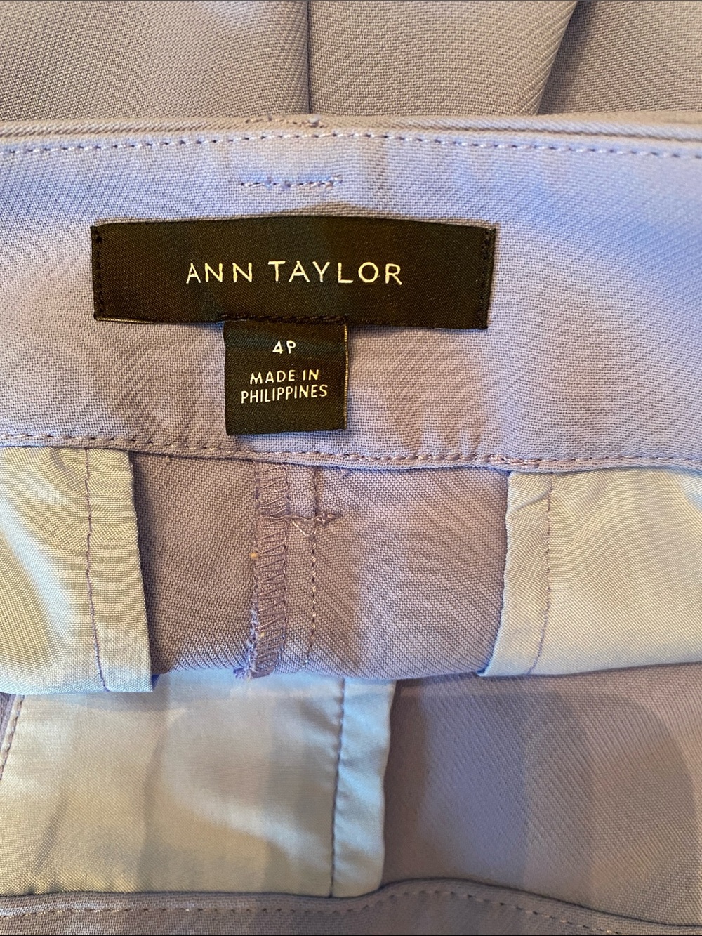 Ann Taylor Belted cornflower blue Crop Pants 4P - Picture 4 of 6